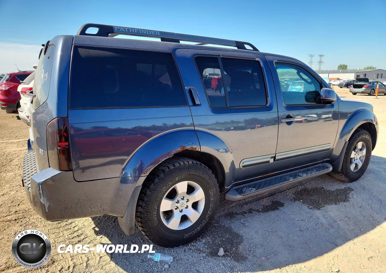 2005 Nissan Pathfinder Xe VIN:5N1AR18W25C708230 - 3
