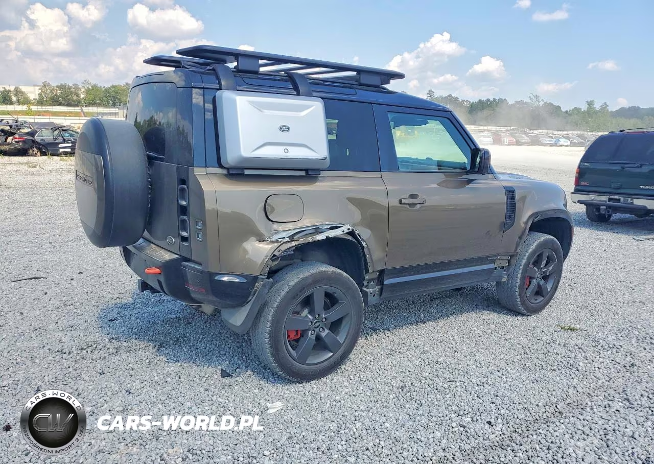 2023 Land Rover Defender 90 X VIN:SALEX6EU0P2127046 - 3