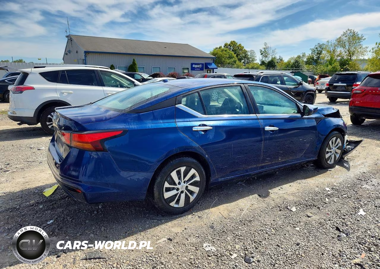 2020 Nissan Altima S VIN:1N4BL4BV3LC128256 - 3