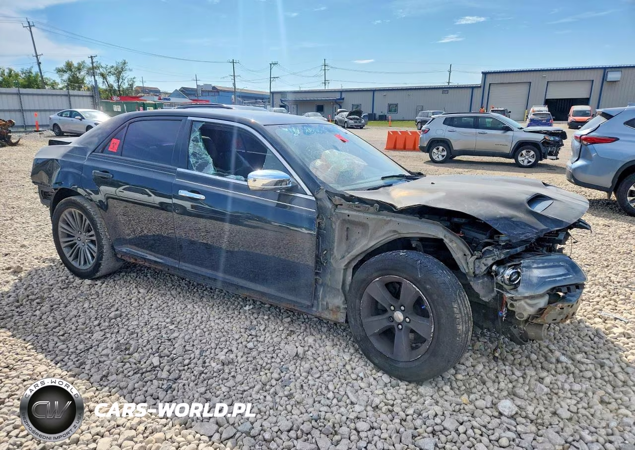 2012 Chrysler 300C VIN:2C3CCAET6CH306668 - 4