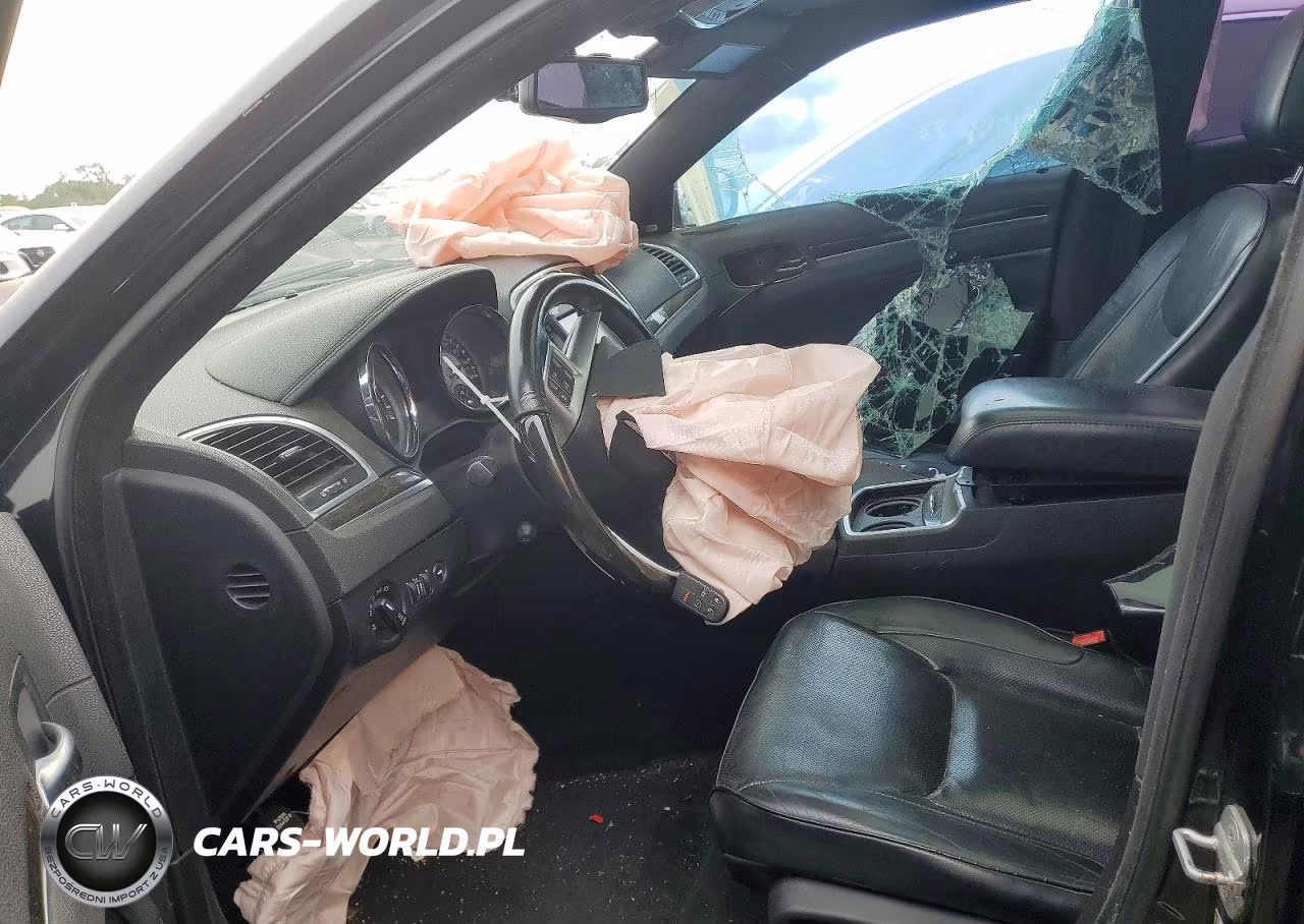 2012 Chrysler 300C VIN:2C3CCAET6CH306668 - 7