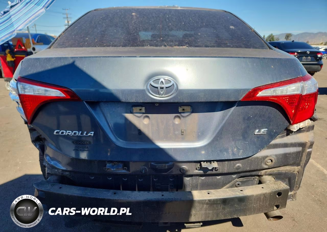 2015 Toyota Corolla Le VIN:5YFBURHE2FP320310 - 6