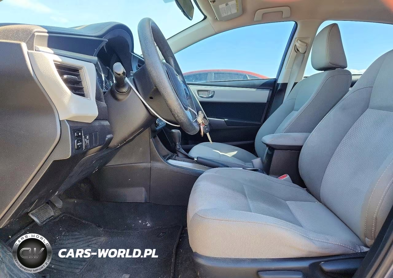 2015 Toyota Corolla Le VIN:5YFBURHE2FP320310 - 7