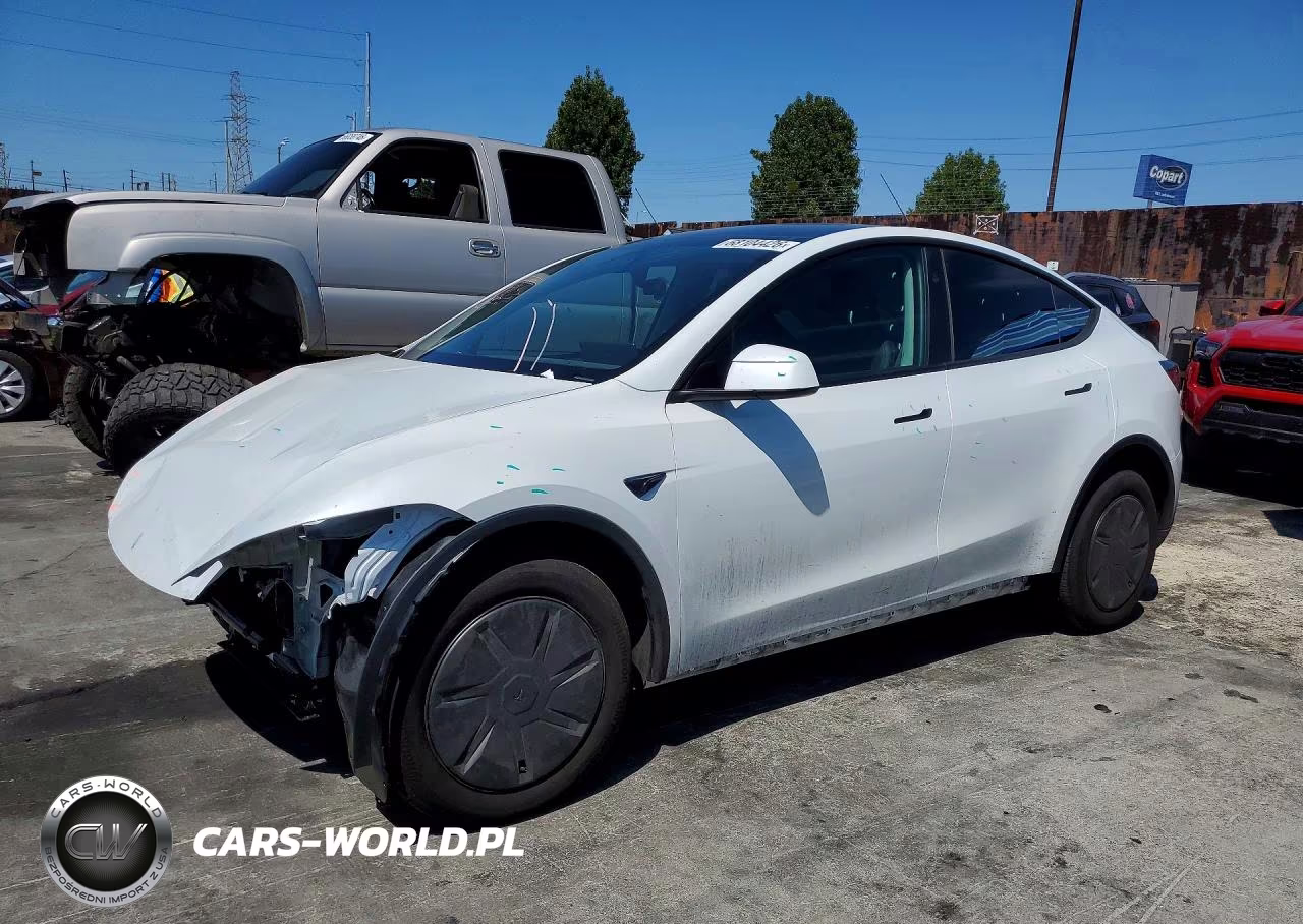 2026 Tesla Model Y VIN:7SAYGDED6TA598375 - 1