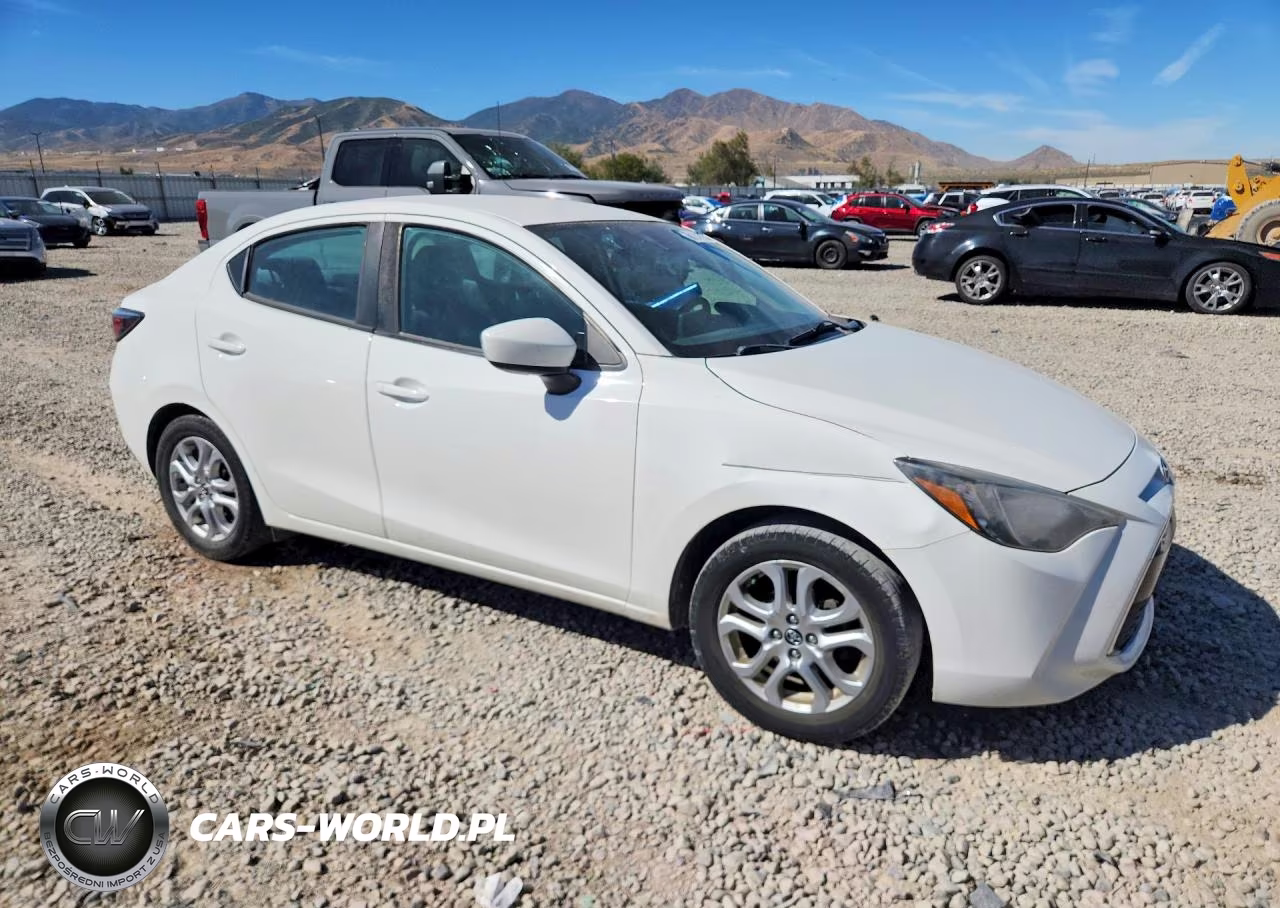 2017 Toyota Yaris Ia Base VIN:3MYDLBYV8HY167519 - 4