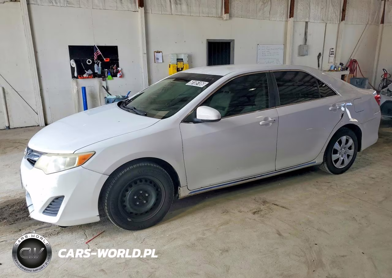 2013 Toyota Camry Le