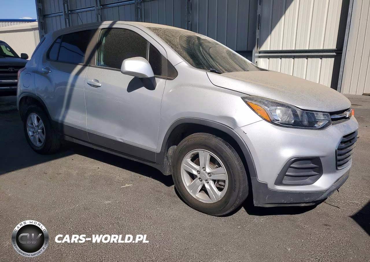 2019 Chevrolet Trax Ls VIN:3GNCJKSB0KL262487 - 4