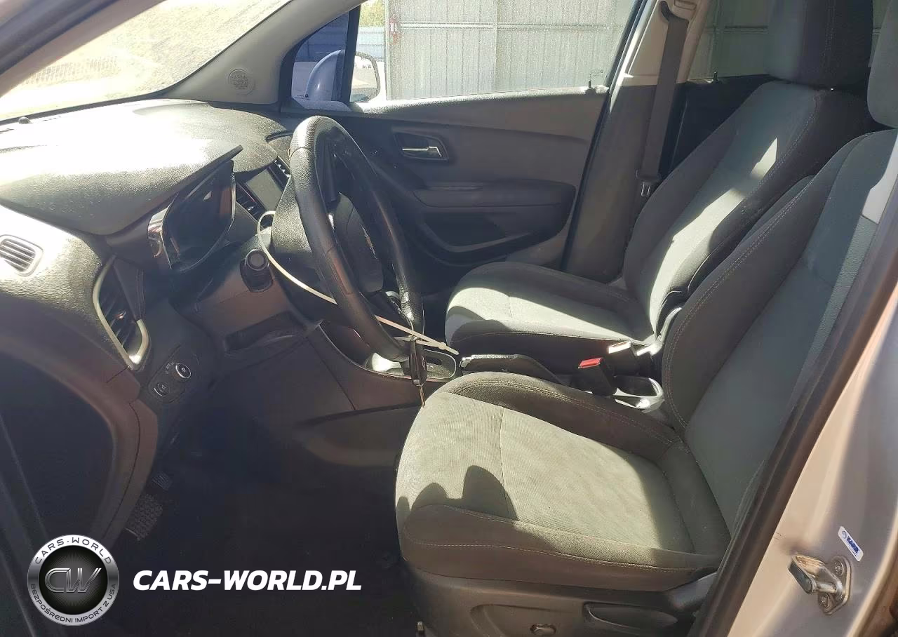 2019 Chevrolet Trax Ls VIN:3GNCJKSB0KL262487 - 7