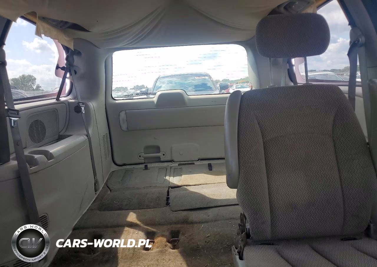 2007 Chrysler Town & Country Touring VIN:2A4GP54L07R299088 - 10