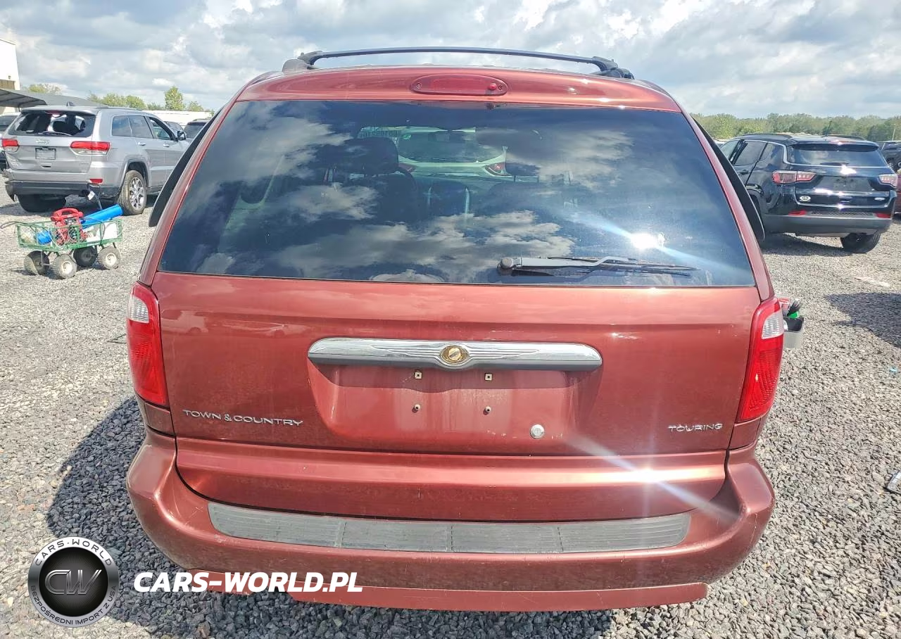 2007 Chrysler Town & Country Touring VIN:2A4GP54L07R299088 - 6