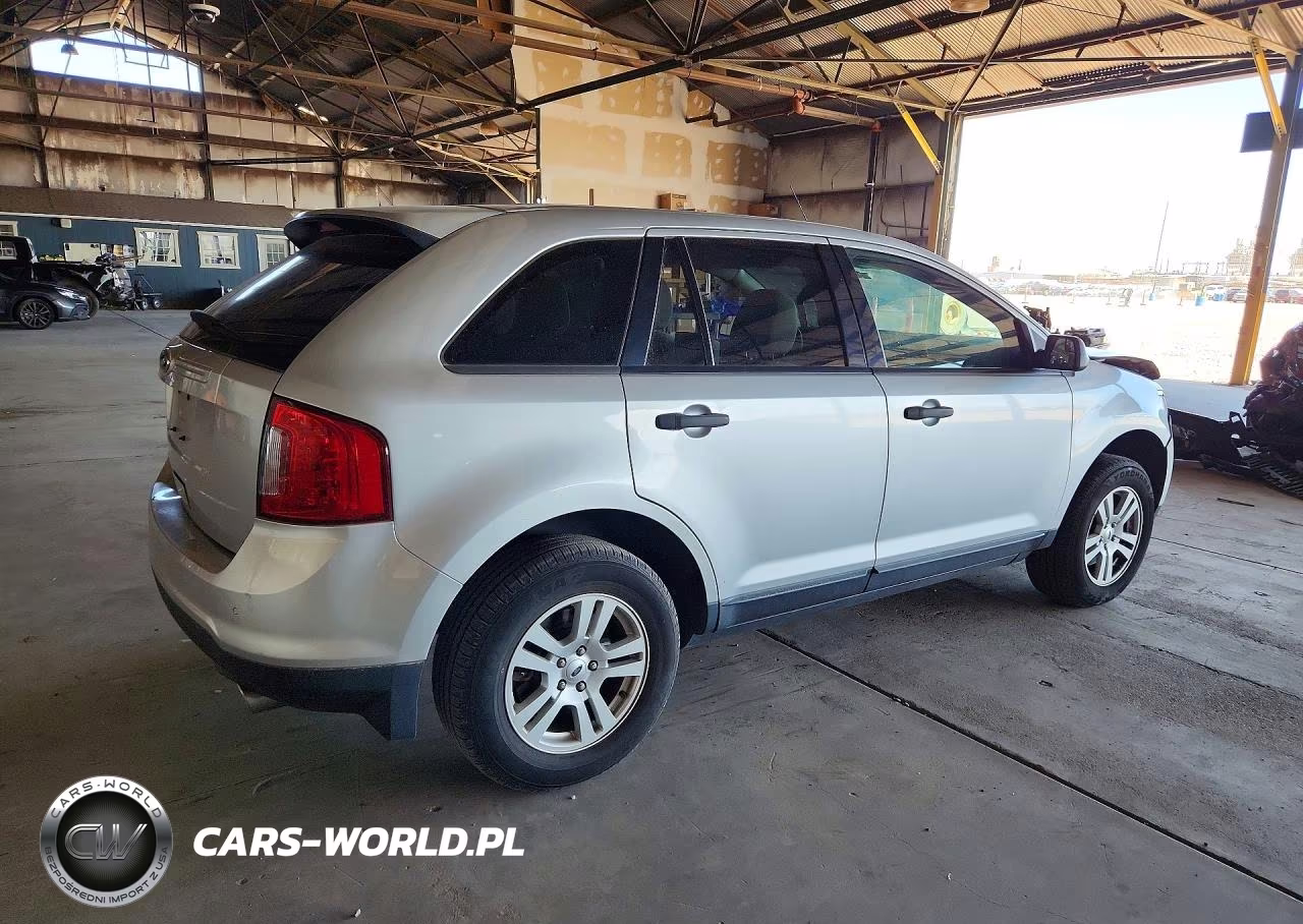 2013 Ford Edge Se VIN:2FMDK3GC5DBA74172 - 3