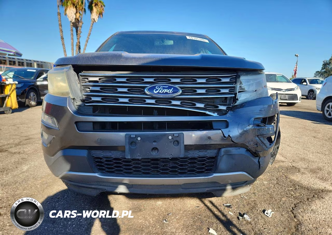 2017 Ford Explorer Xlt VIN:1FM5K7D86HGB14964 - 5
