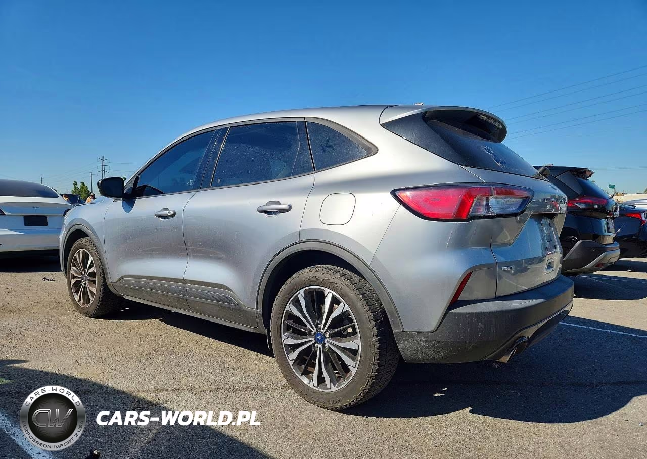 2022 Ford Escape Se VIN:1FMCU0G61NUA83137 - 2