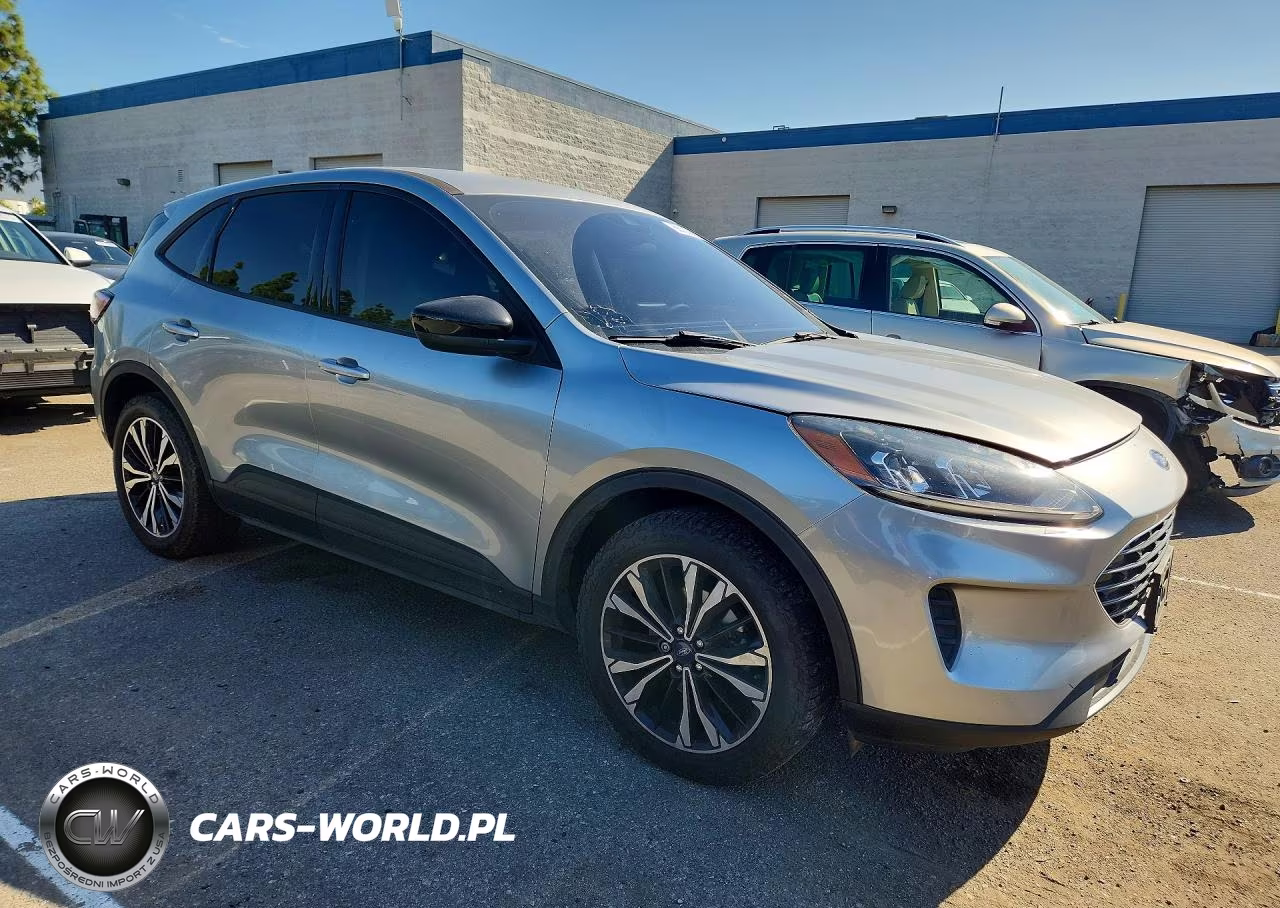 2022 Ford Escape Se VIN:1FMCU0G61NUA83137 - 4
