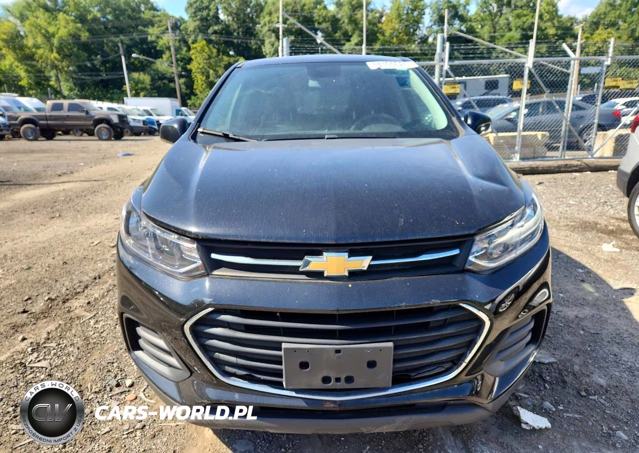 2020 Chevrolet Trax Ls VIN:3GNCJKSB2LL120143 - 5