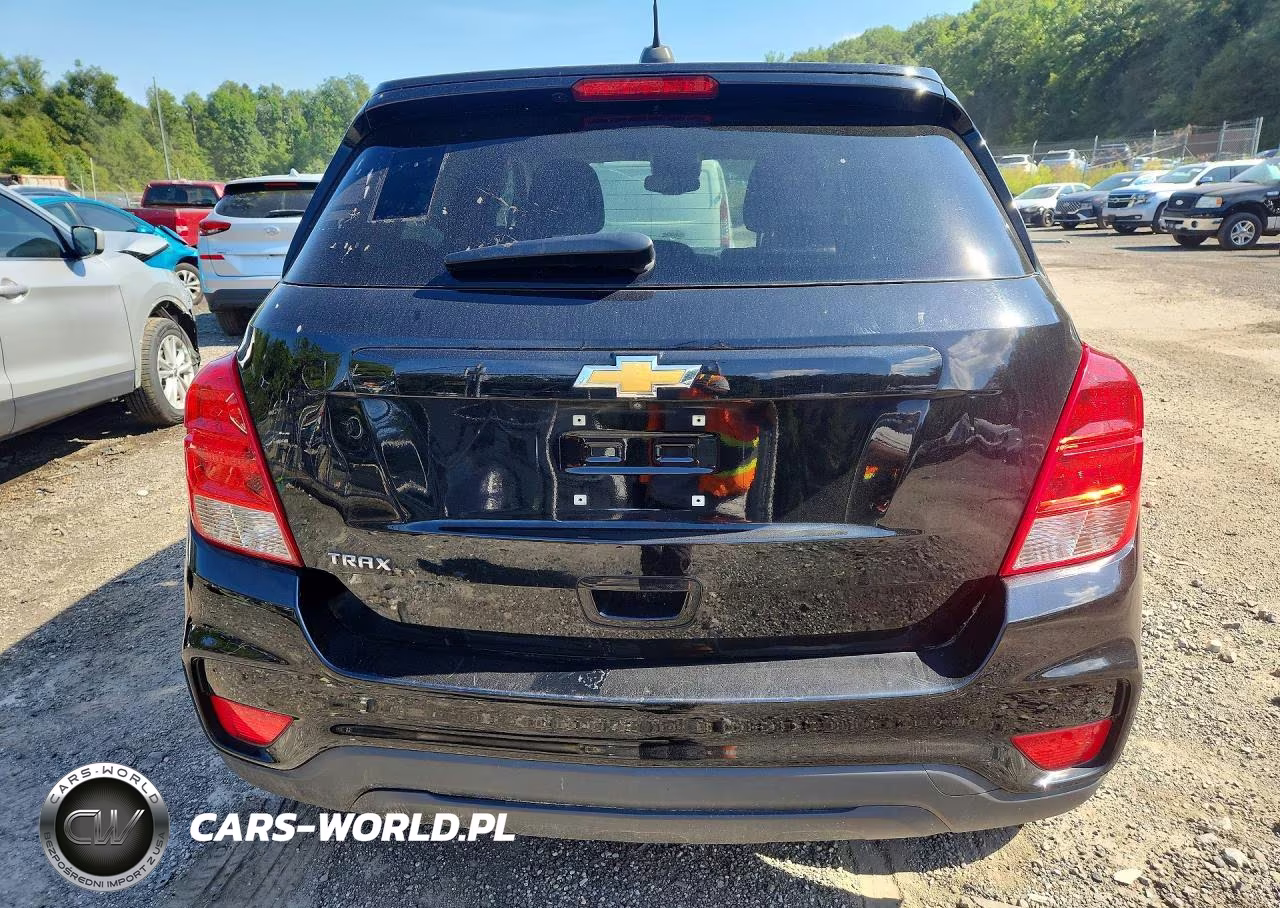 2020 Chevrolet Trax Ls VIN:3GNCJKSB2LL120143 - 6