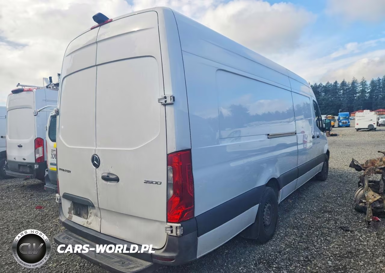 2023 Mercedes-Benz Sprinter 2500 VIN:W1Y4NDHY3PT133876 - 3