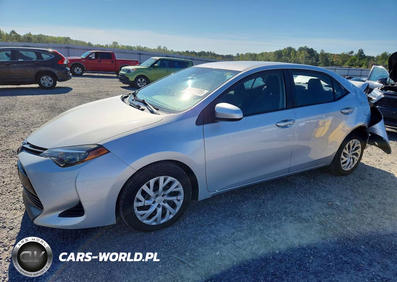 2019 Toyota Corolla Le VIN:2T1BURHE1KC179739 - 1