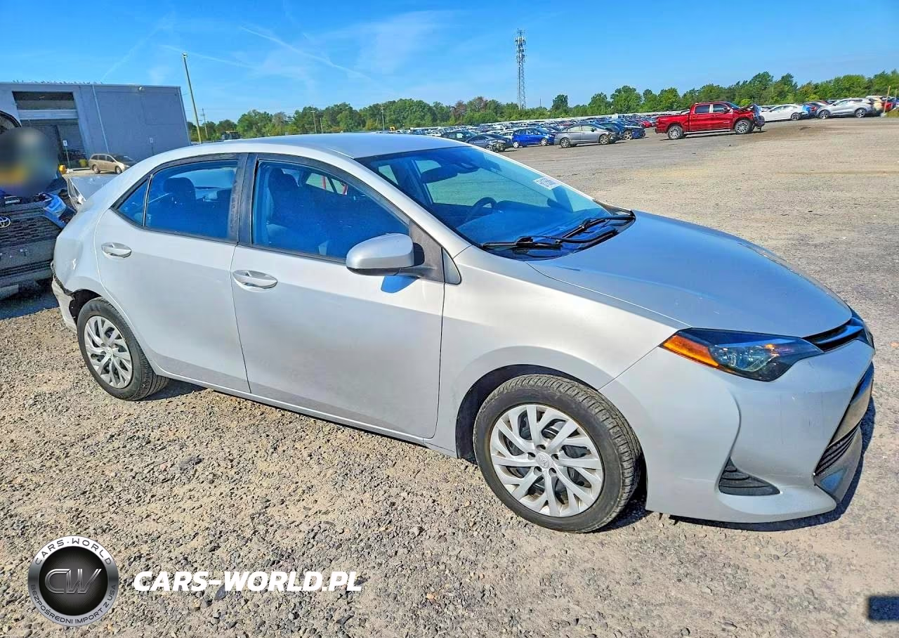 2019 Toyota Corolla Le VIN:2T1BURHE1KC179739 - 4