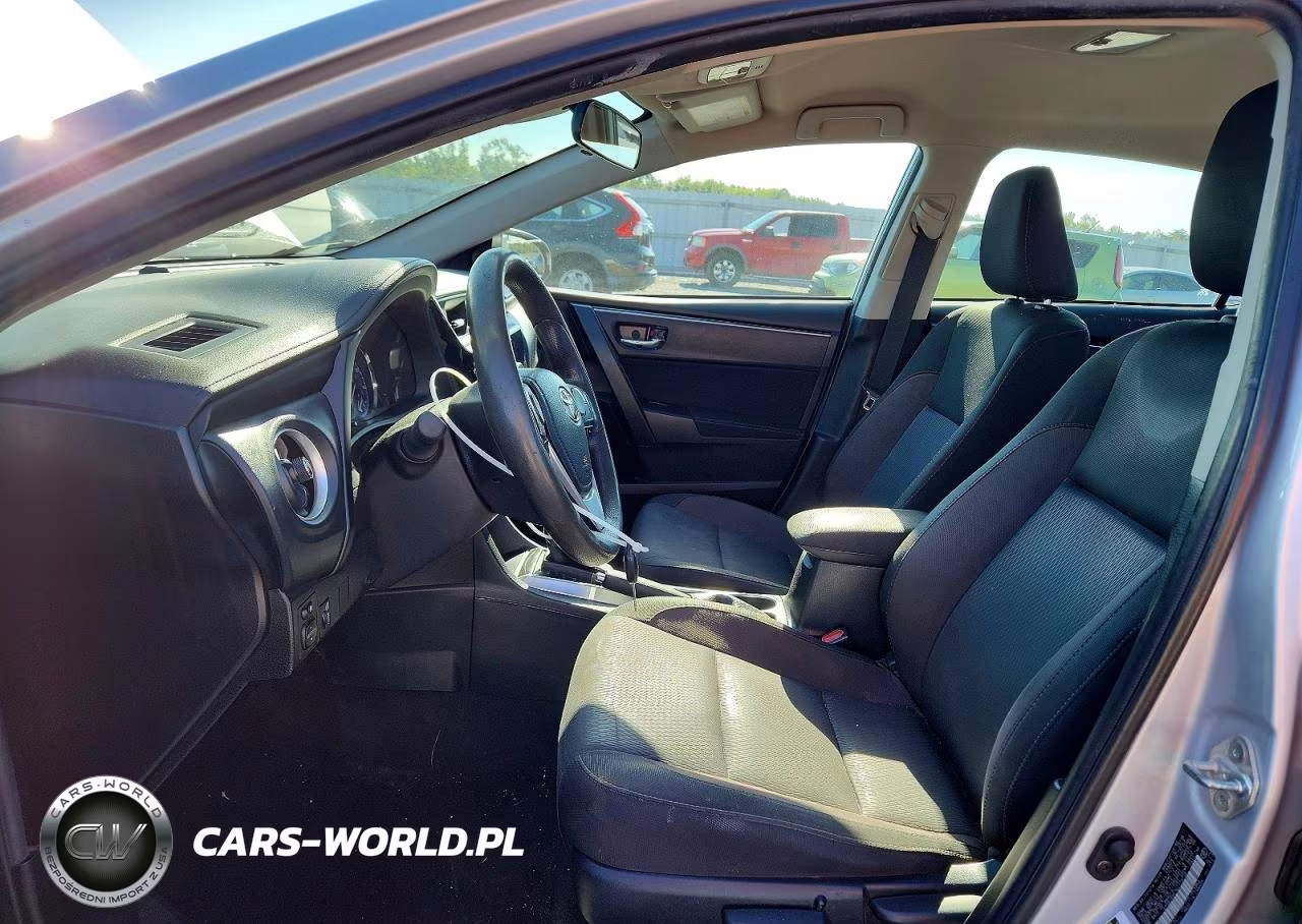2019 Toyota Corolla Le VIN:2T1BURHE1KC179739 - 7