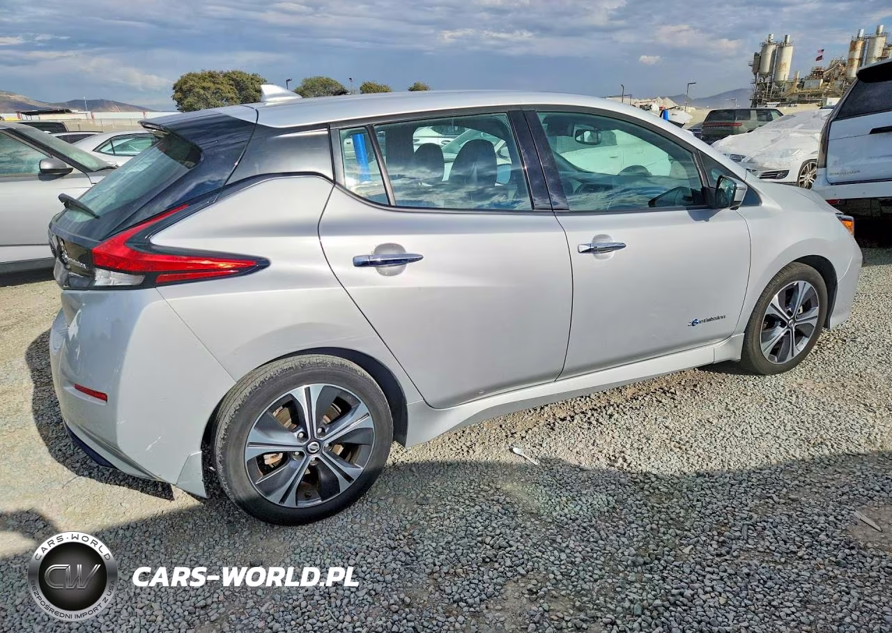 2018 Nissan Leaf Sl VIN:1N4AZ1CP9JC305625 - 3