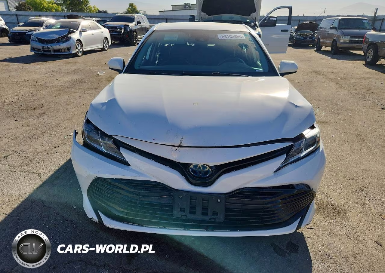 2020 Toyota Camry Le VIN:4T1C31AK5LU017248 - 5