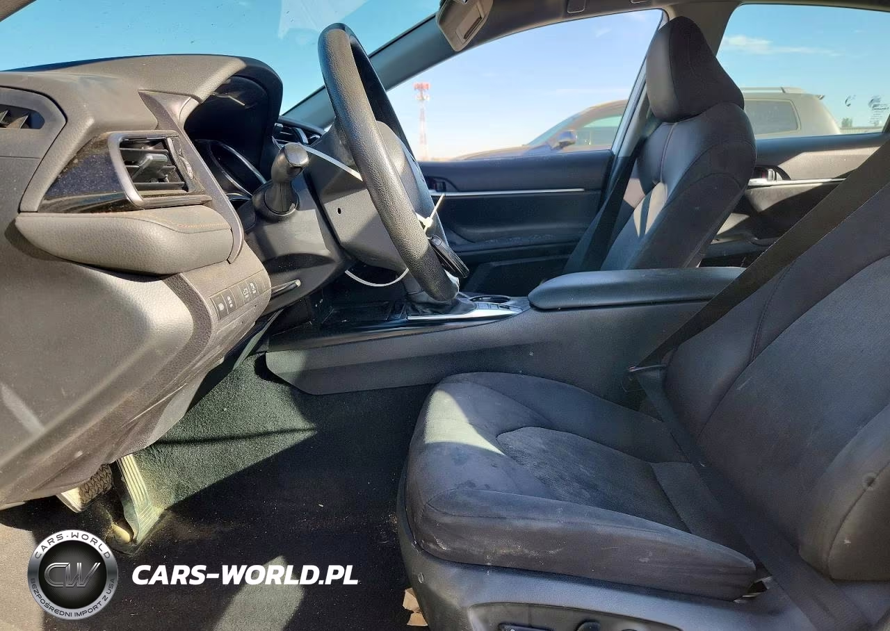 2020 Toyota Camry Le VIN:4T1C31AK5LU017248 - 7
