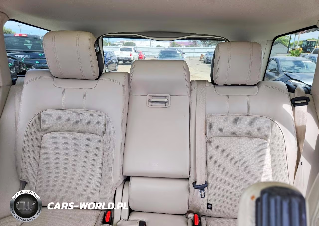 2019 Land Rover Range Rover Hse VIN:SALGS2SV4KA558744 - 10