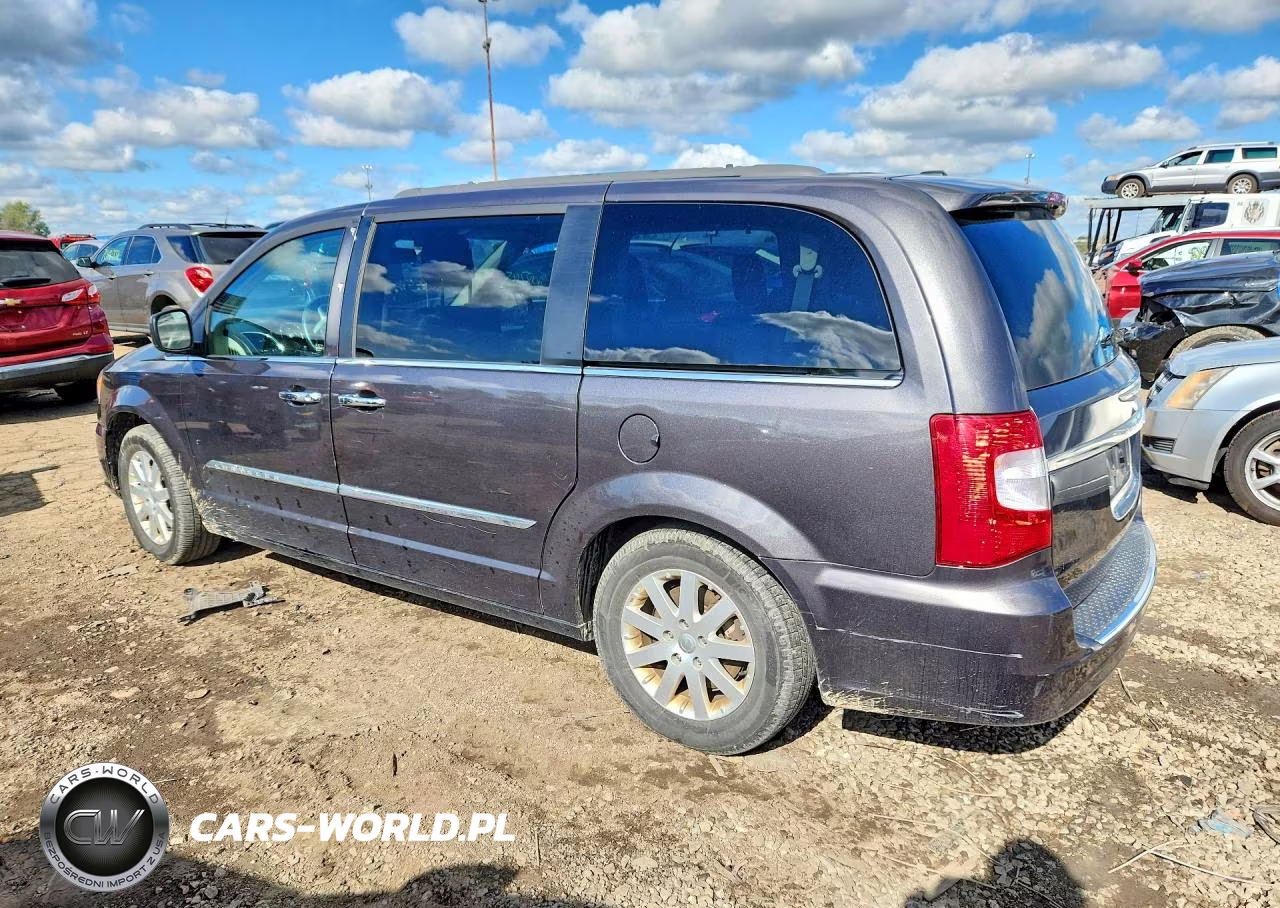 2015 Chrysler Town & Country Touring VIN:2C4RC1BG4FR513958 - 2
