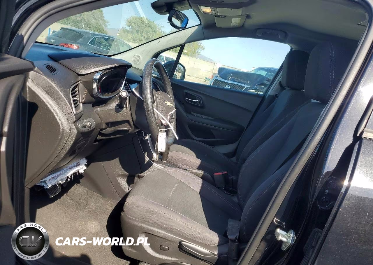 2020 Chevrolet Trax Ls VIN:3GNCJKSB2LL333786 - 7