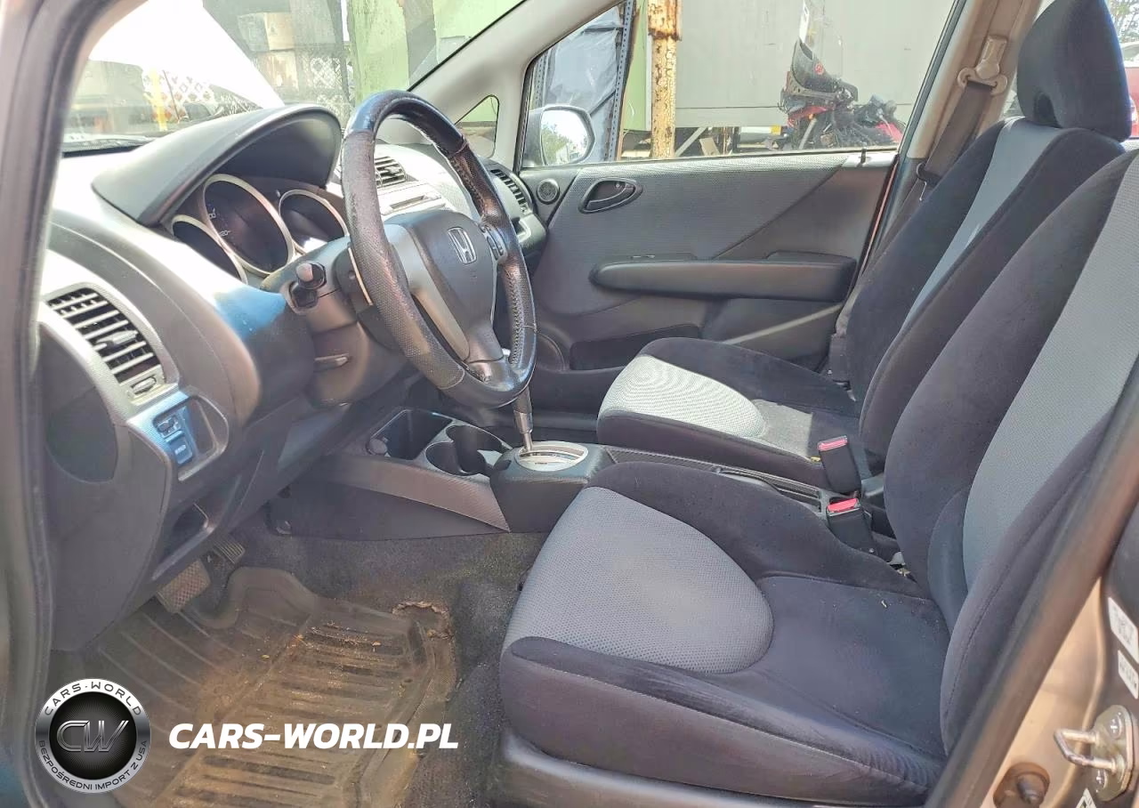 2007 Honda Fit S VIN:JHMGD38687S065608 - 7