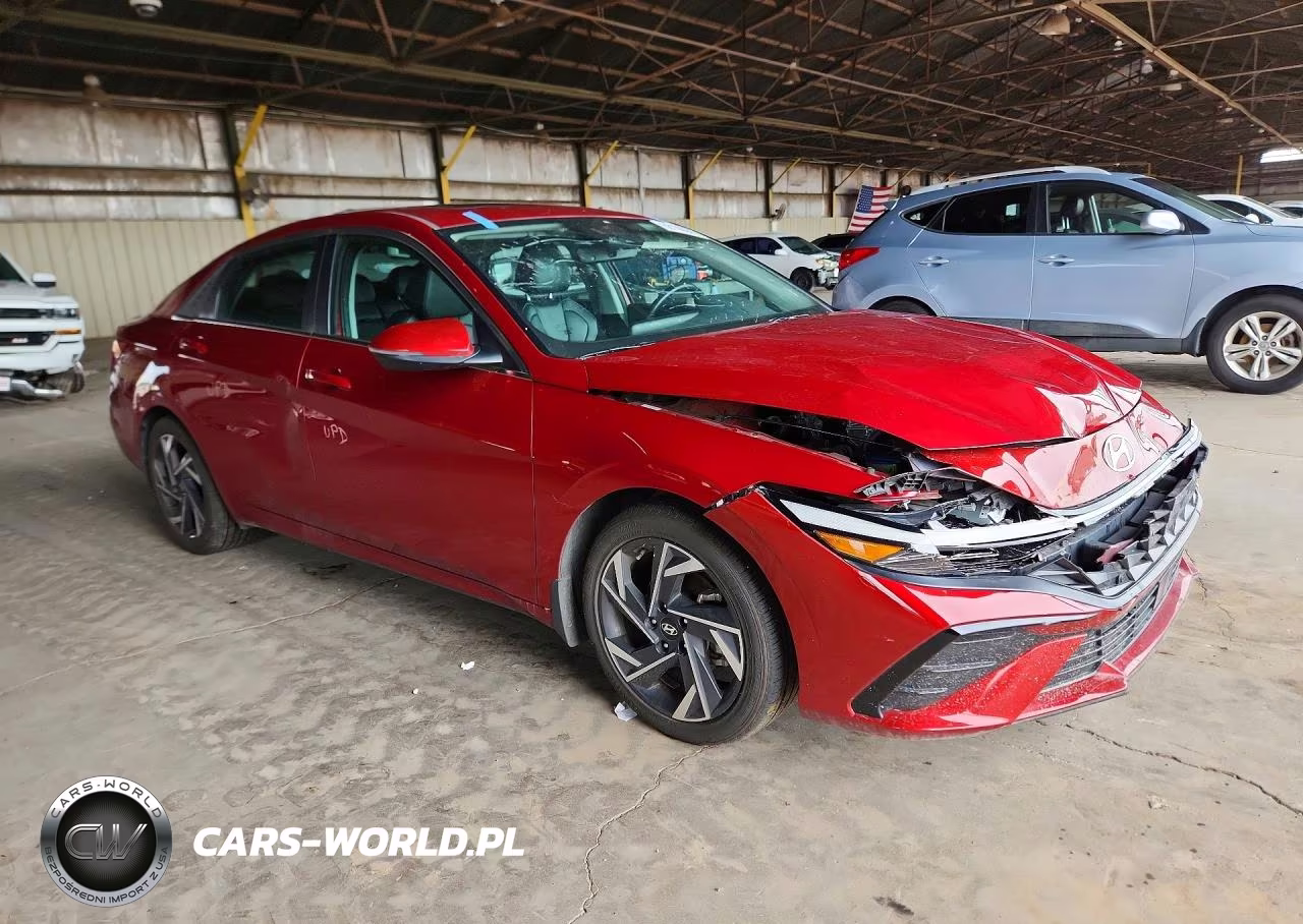 2025 Hyundai Elantra Limited VIN:KMHLP4DG5SU980551 - 4