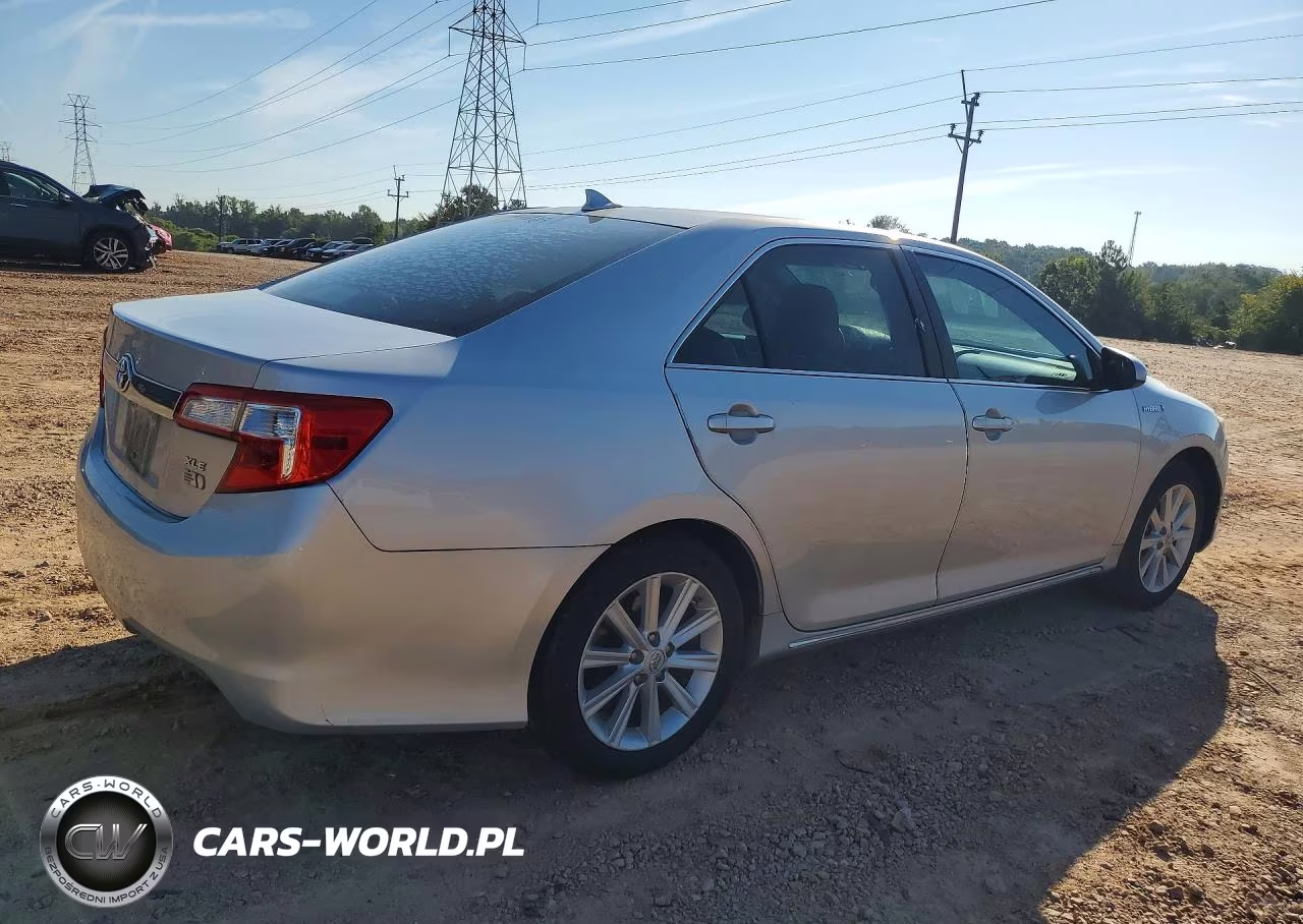 2014 Toyota Camry Hybrid Xle VIN:4T1BD1FK2EU102052 - 3