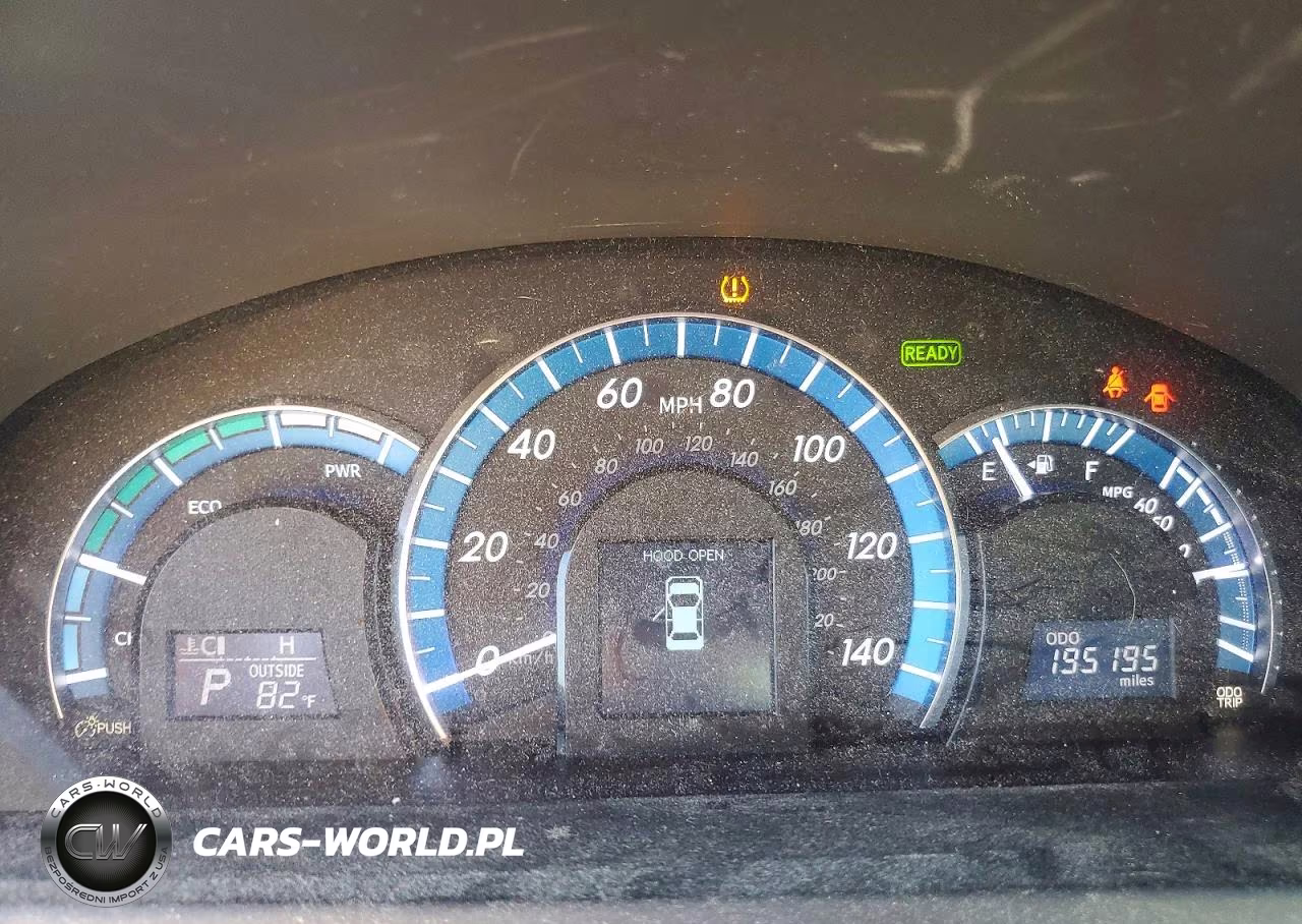 2014 Toyota Camry Hybrid Xle VIN:4T1BD1FK2EU102052 - 9