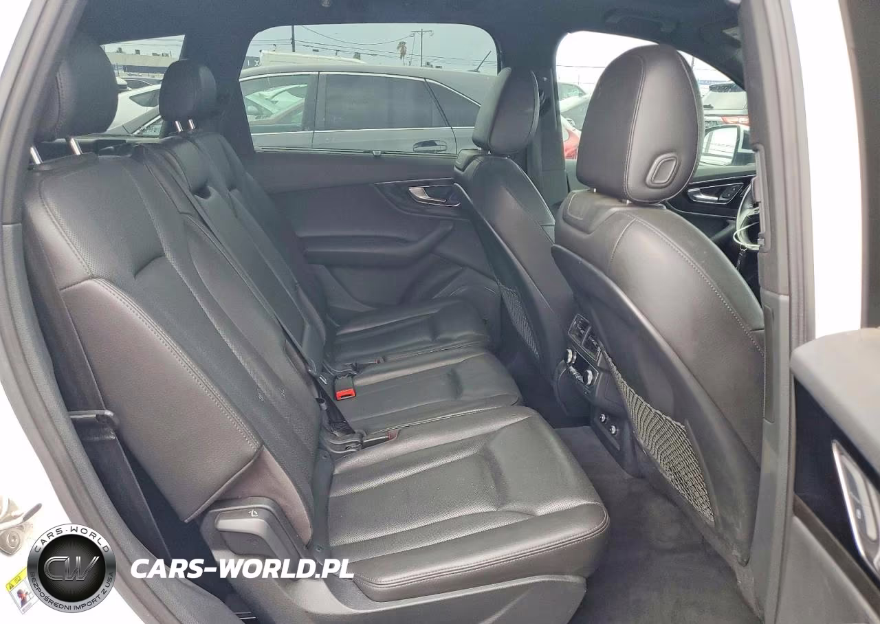 2019 Audi Q7 Prestige VIN:WA1VAAF79KD032268 - 11