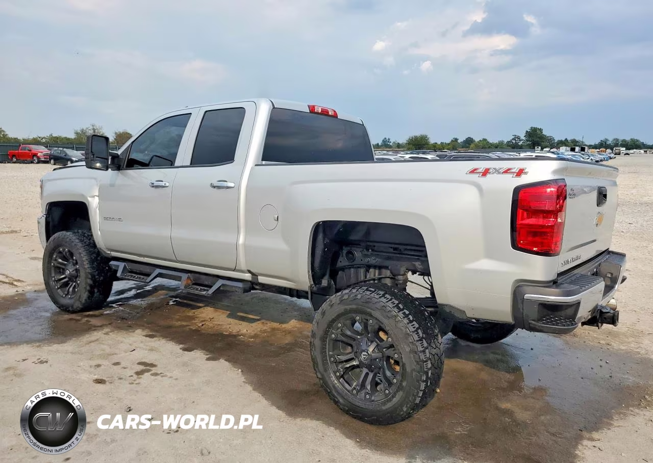 2017 Chevrolet Silverado K2500 Heavy Duty VIN:1GC2KUEG0HZ252631 - 2