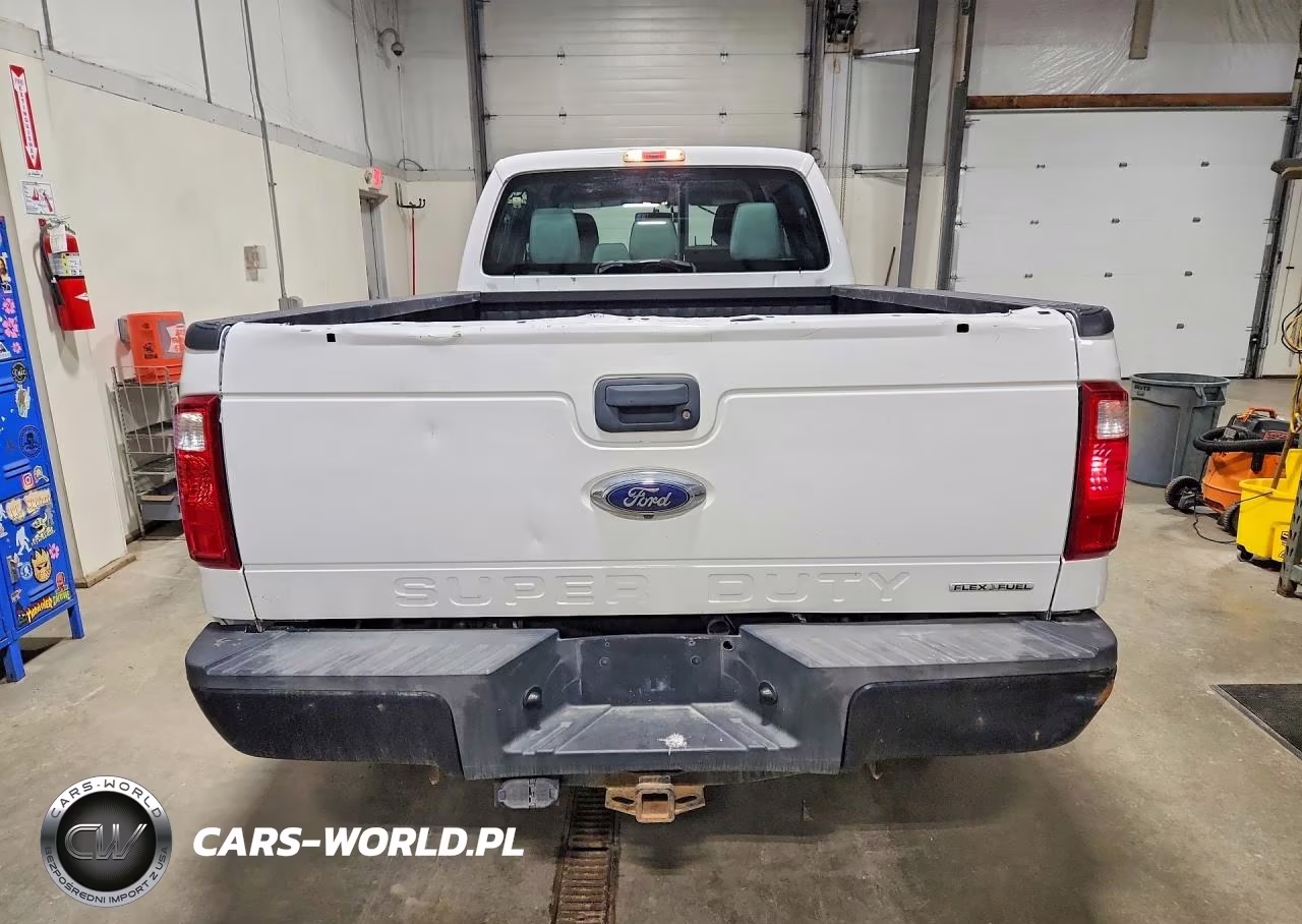 2015 Ford F250 Super Duty VIN:1FT7W2B68FEC82703 - 6