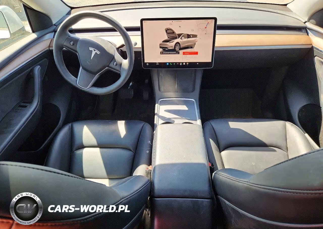 2023 Tesla Model Y VIN:7SAYGDEE2PF671002 - 8