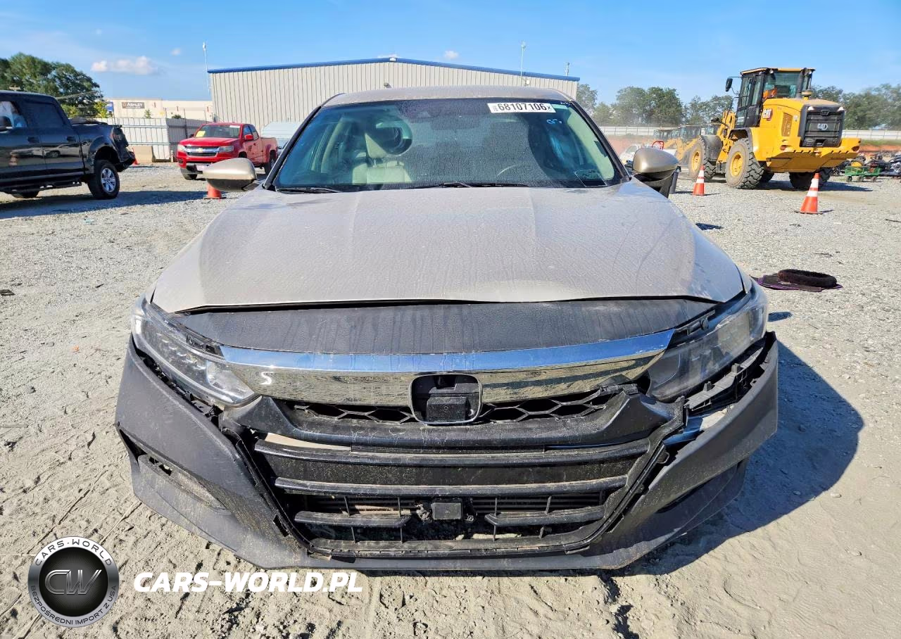 2018 Honda Accord Lx VIN:1HGCV1F19JA033953 - 5