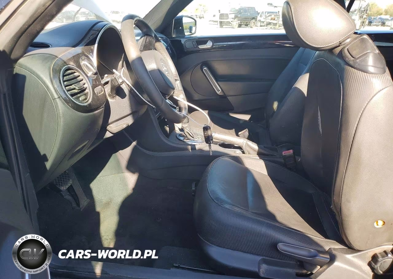 2013 Volkswagen Beetle VIN:3VW5P7AT0DM825264 - 7