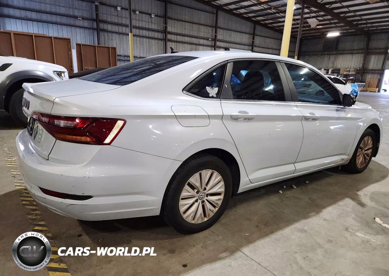 2019 Volkswagen Jetta S VIN:3VWC57BU1KM017474 - 3