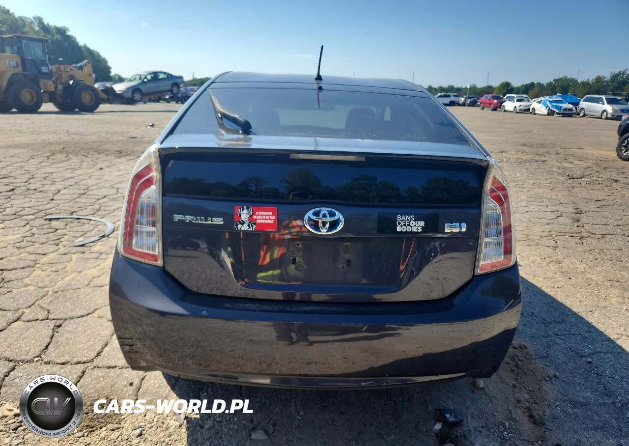 2012 Toyota Prius Two VIN:JTDKN3DU5C5452901 - 6