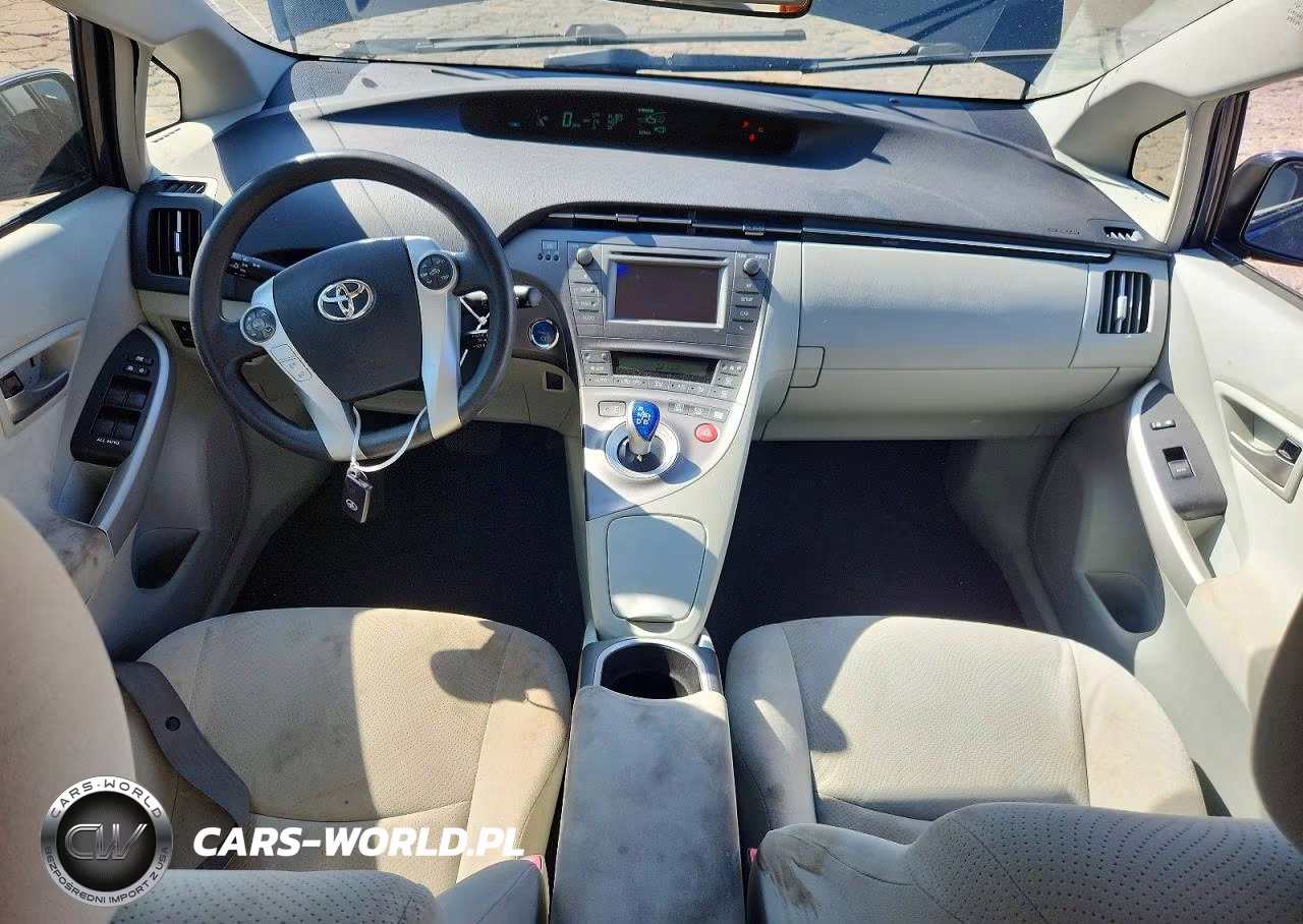 2012 Toyota Prius Two VIN:JTDKN3DU5C5452901 - 8