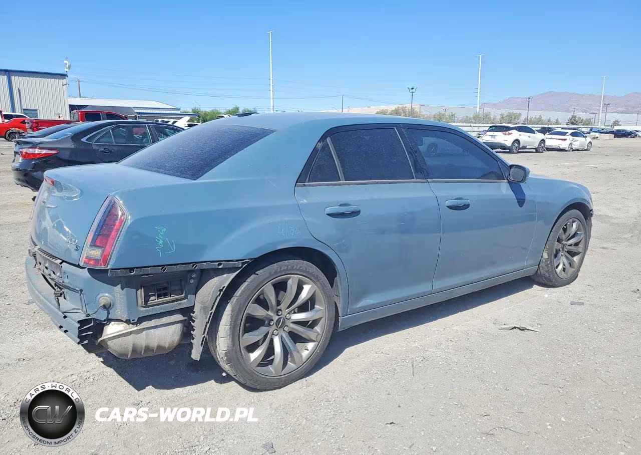 2014 Chrysler 300 S VIN:2C3CCABGXEH322866 - 3