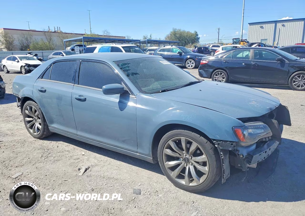 2014 Chrysler 300 S VIN:2C3CCABGXEH322866 - 4