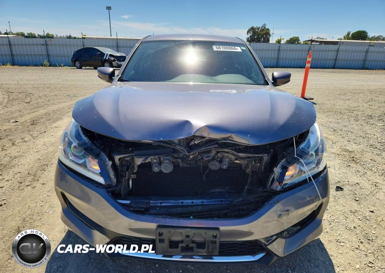 2017 Honda Accord Lx VIN:1HGCR2F33HA072561 - 5