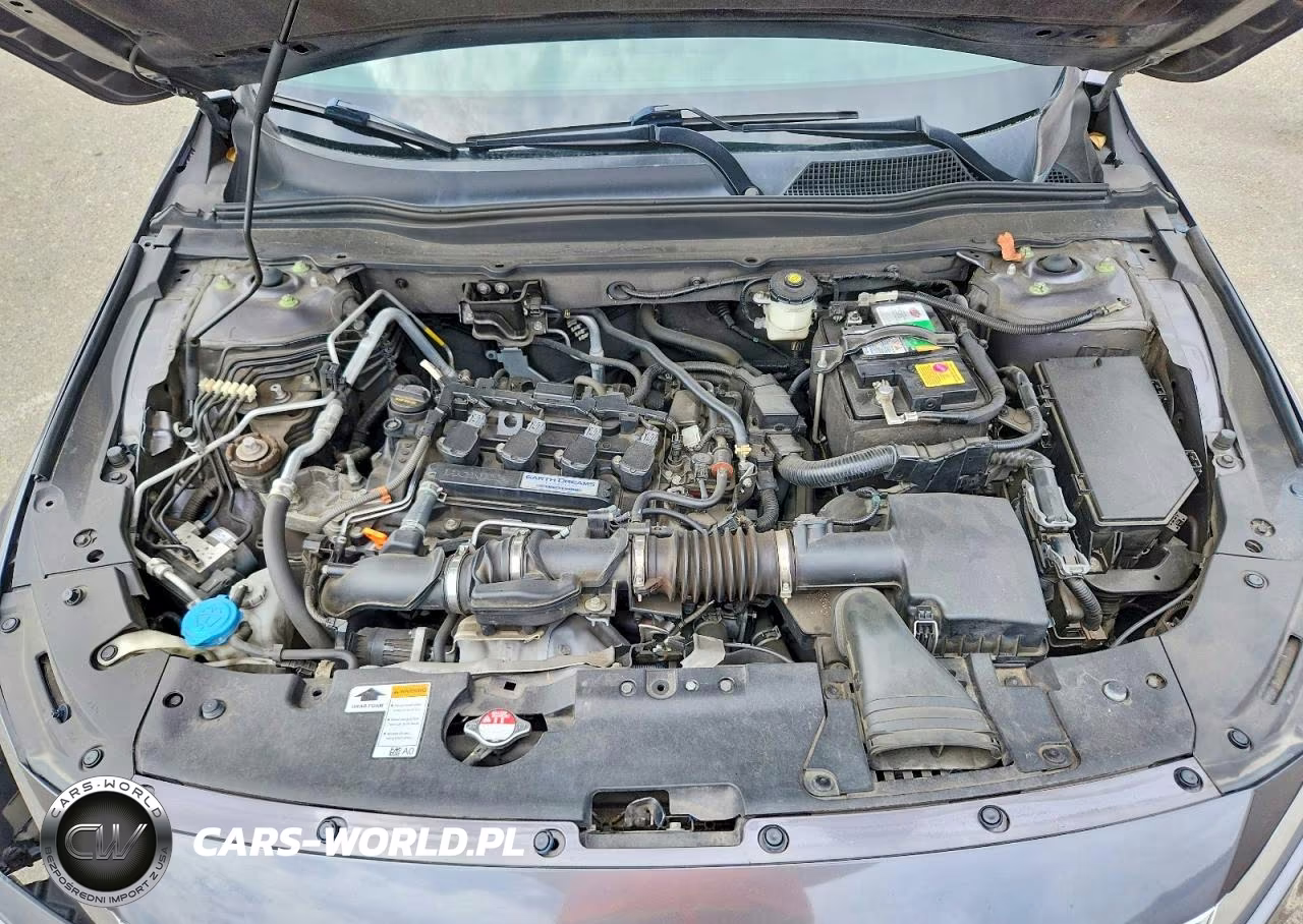 2018 Honda Accord Touring VIN:1HGCV1F93JA105784 - 11
