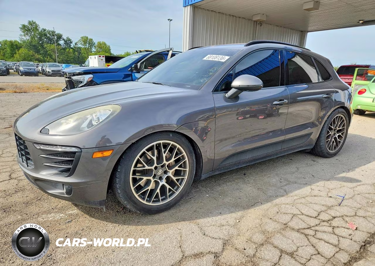 2015 Porsche Macan S