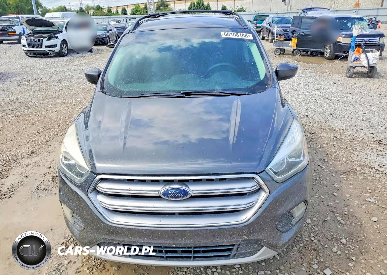 2017 Ford Escape Se VIN:1FMCU0G95HUA92289 - 5