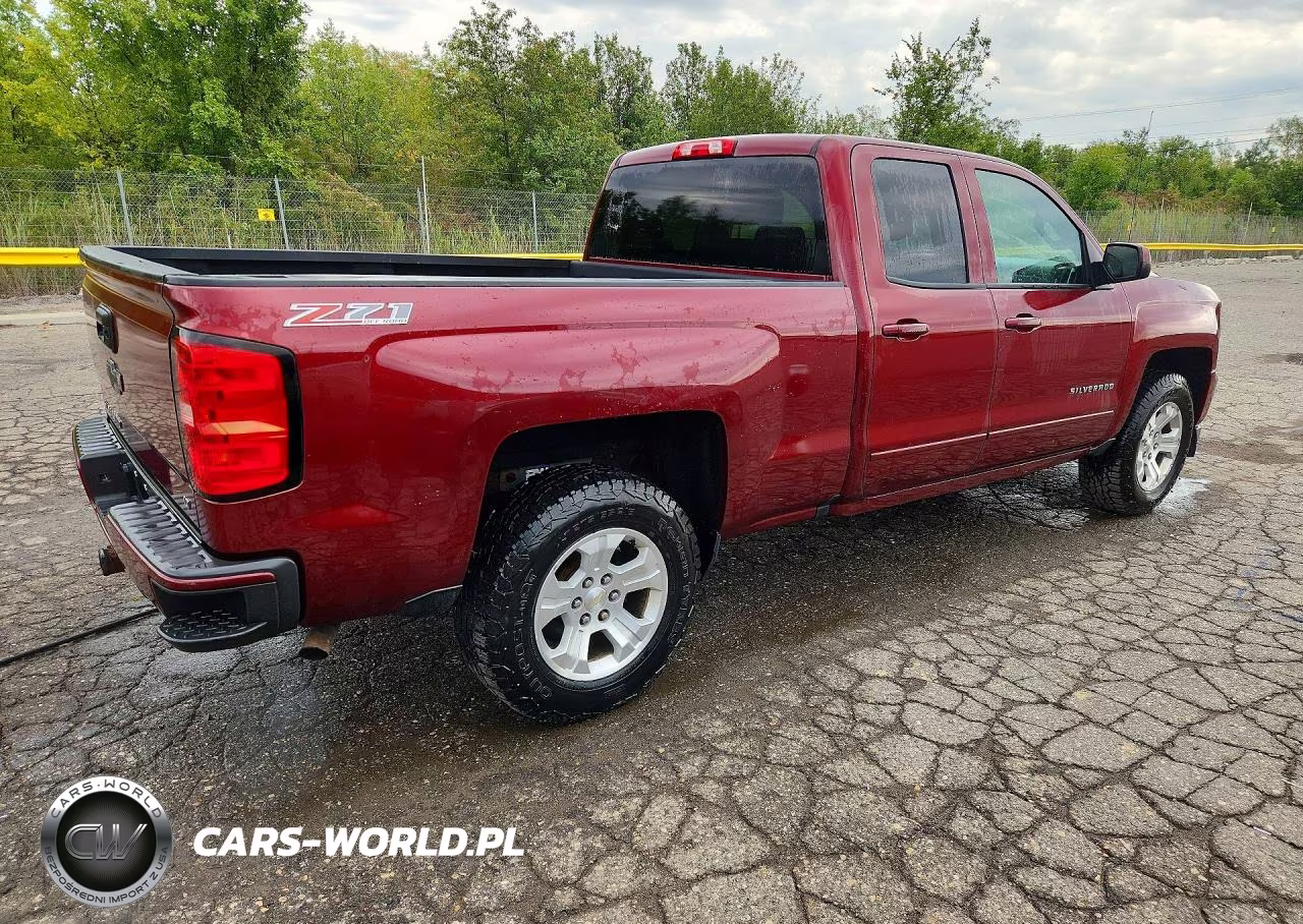 2017 Chevrolet Silverado K1500 Lt VIN:1GCVKREC7HZ225594 - 3
